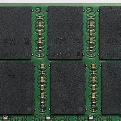 Micron Earnings Take on New Gravity With Market on Edge Over AI