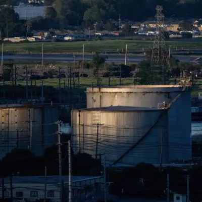 Oil Heads for Weekly Gain as Iran War Resolution Stalls