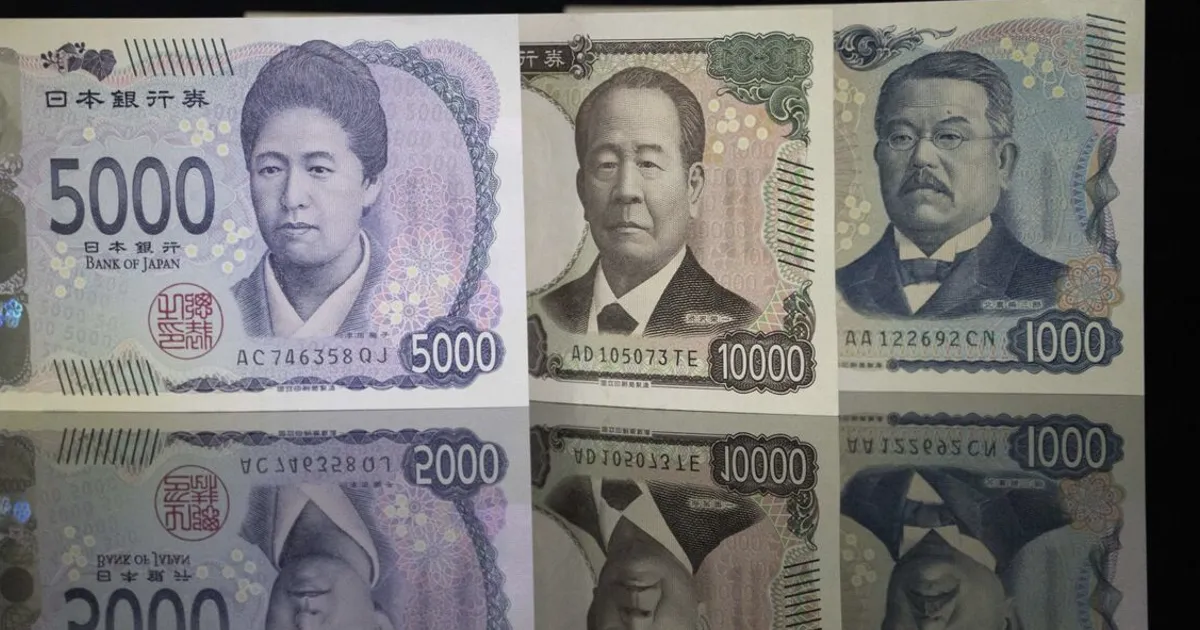 Yen Pares Gains After BOJ Hikes Key Rate to 1%, Highest Since 1995