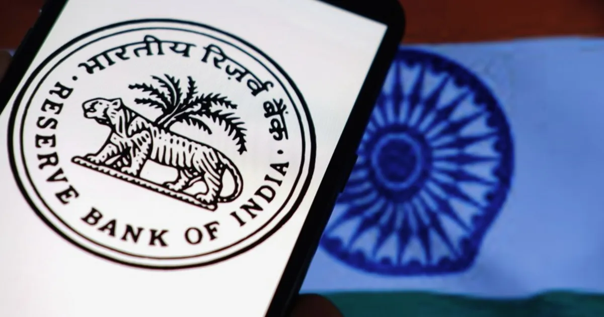 Thống đốc RBI Malhotra cam kết hành động nếu lạm phát lan rộng