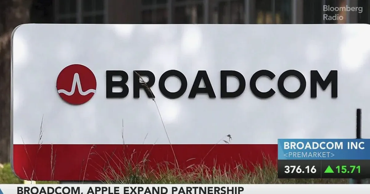 SK Hynix US listing process begins; Broadcom to supply Apple chips