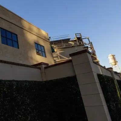 Warner Bros. Wins Bondholder Consent to Amend Debt Terms