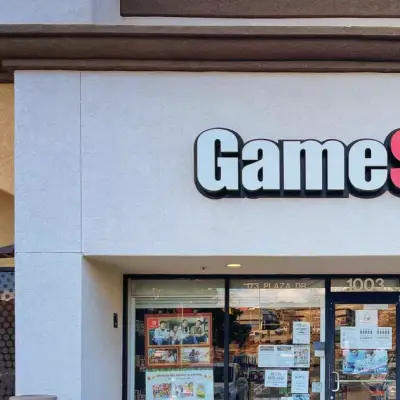 eBay rechaza oferta de $56 mil millones de GameStop, exposición a Bitcoin en foco