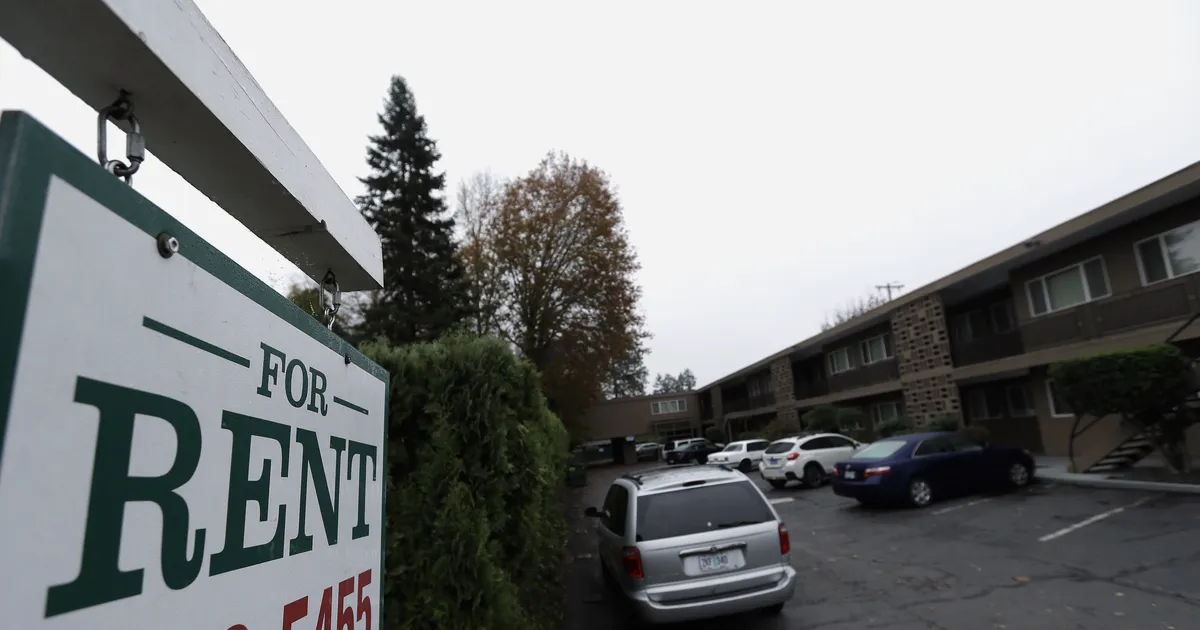 New York Fed Survey Shows Consumers Fear Rising Healthcare and Rent Costs