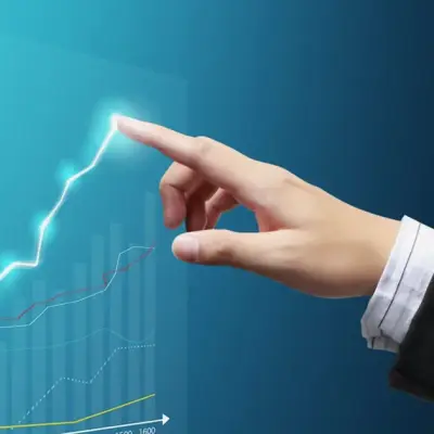 XRP e DOGE sobem 5%, bitcoin acima de US$ 81.000 com avanço da Lei CLARITY