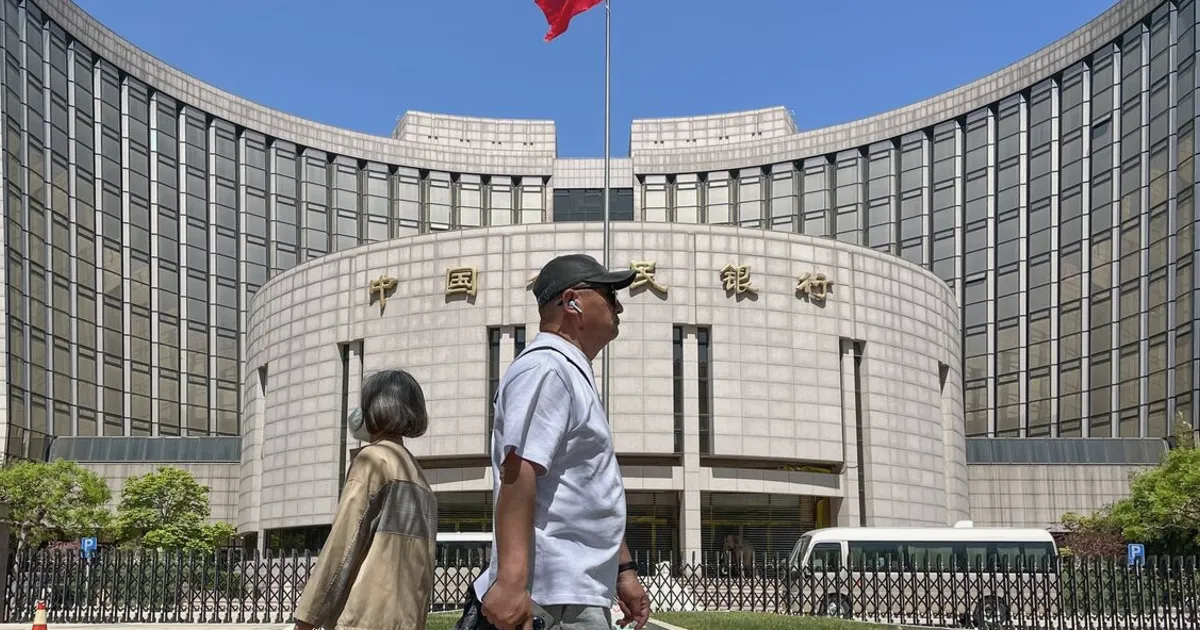 PBOC surpreende ao não divulgar taxa em primeira operação noturna