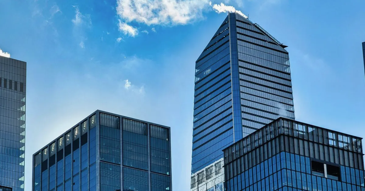 Solana abandona rótulo de memecoin enquanto grandes bancos movem bilhões para sua rede