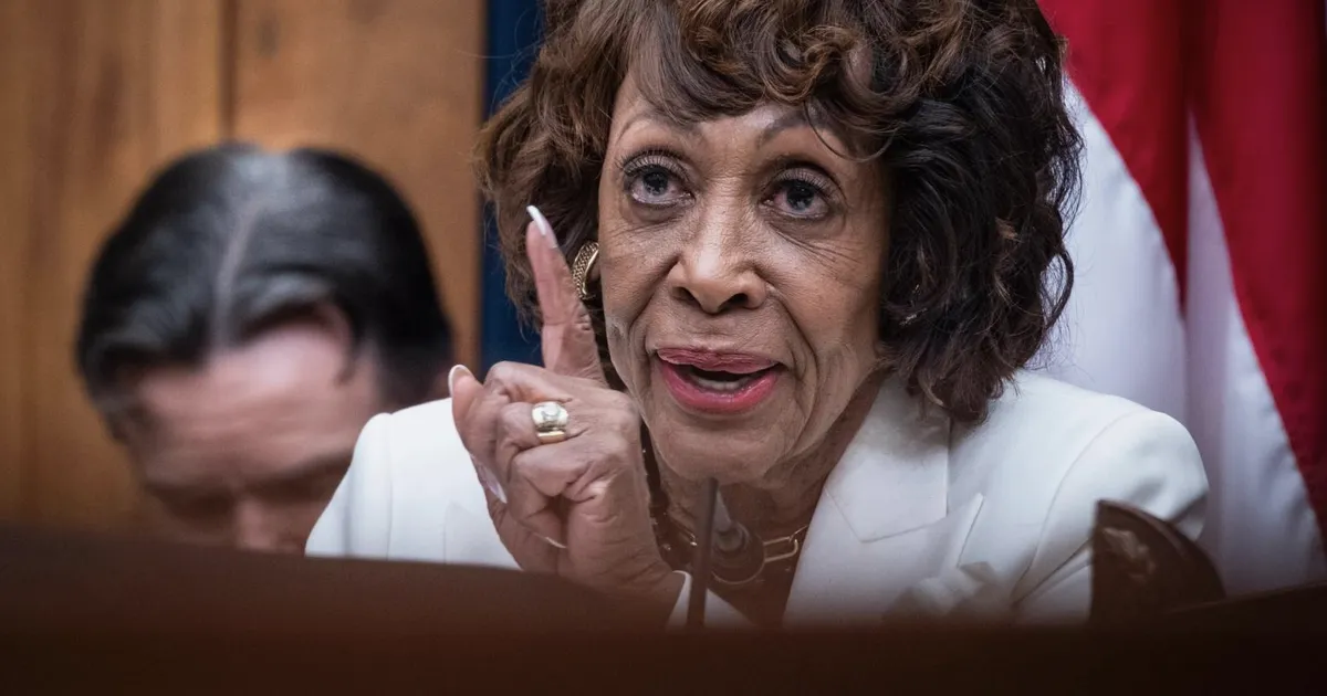 US Democrat Maxine Waters Condemns Crypto in 401(k) Plans