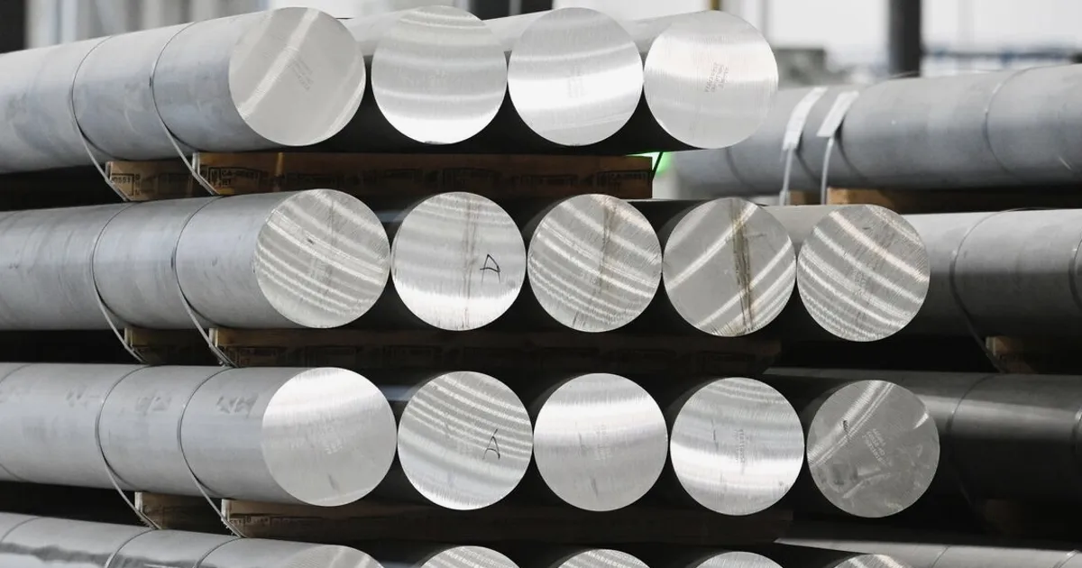 Aluminum Falls to 3-Month Low on Middle East Peace Hopes