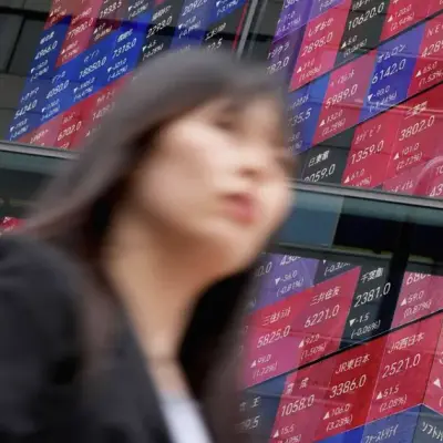 Japan and Korean Stocks Surge on Hormuz Reopening Hopes