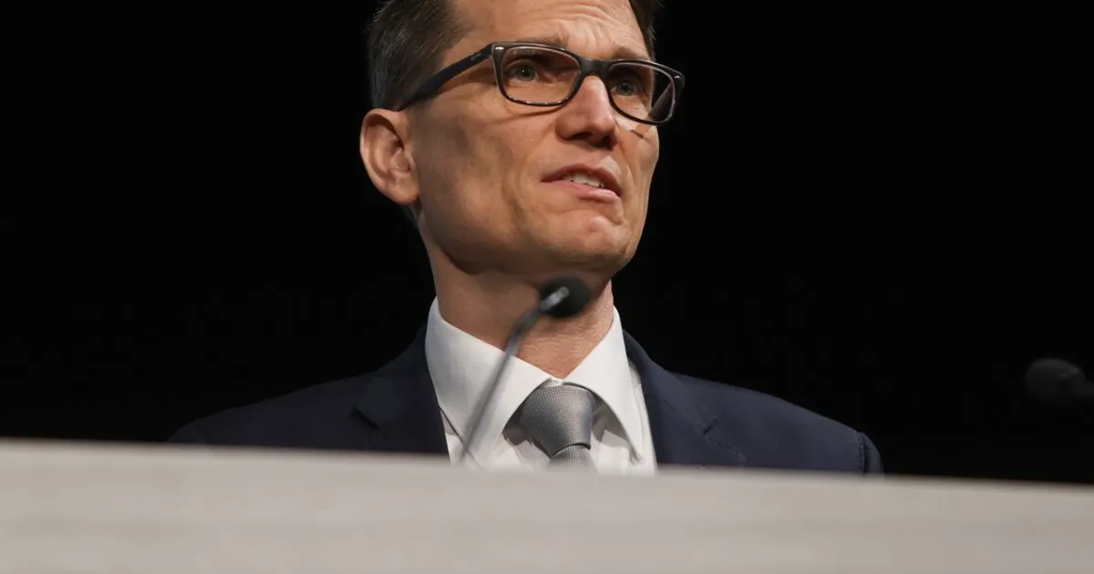 SNB President Schlegel Says No Exchange Rate Target for Franc