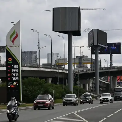 Preços da gasolina russa disparam com ataques ucranianos a refinarias