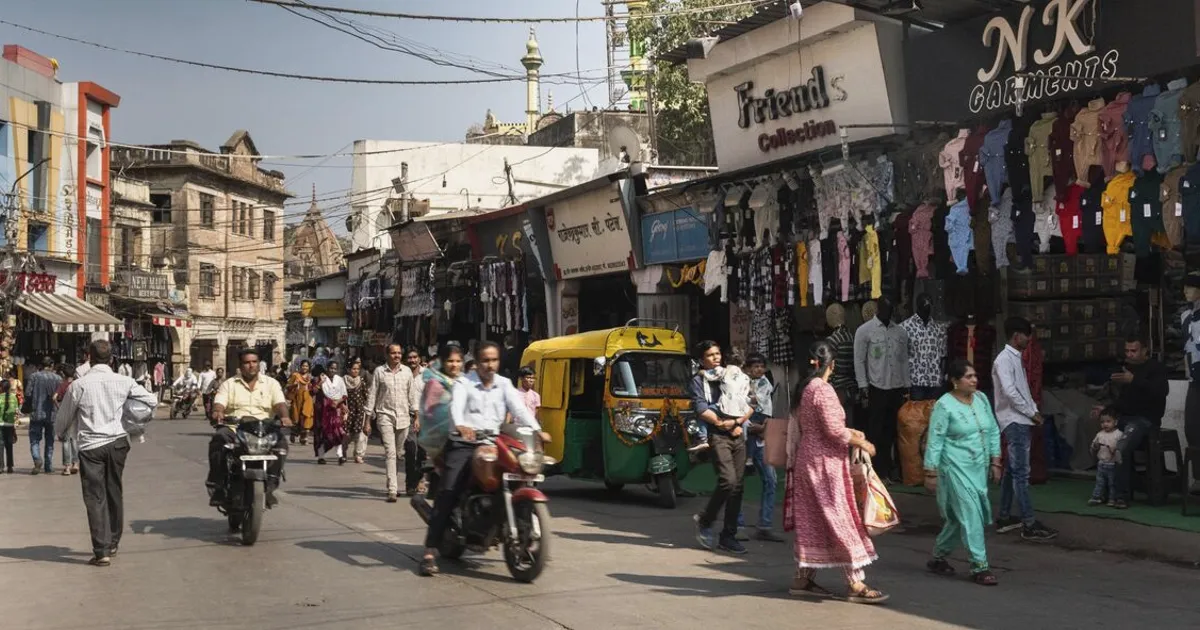 India Factory-Gate Inflation Hits 3.5-Year High on Energy Costs