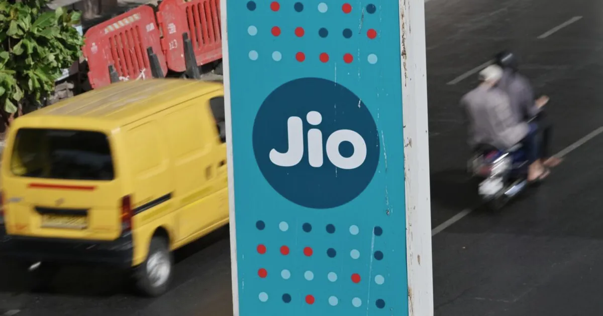 Mukesh Ambani annonce que Jio Platforms déposera son dossier d'introduction en Bourse vendredi
