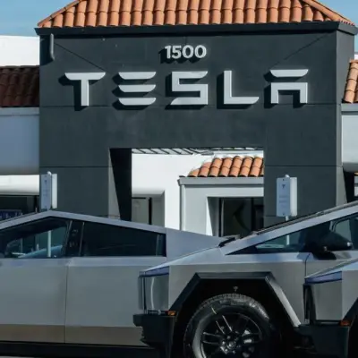 JPMorgan Turns Bullish on Tesla After Dimon Praises Musk