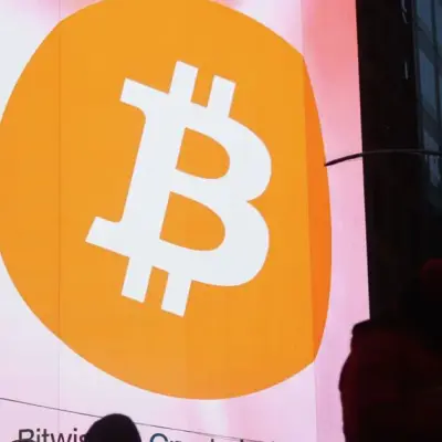 Bitcoin Drops Below $60,000 as Large Buyers Pull Back