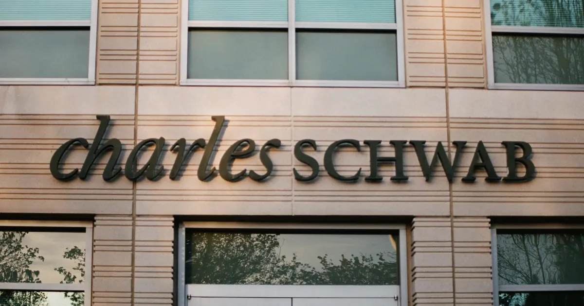 Schwab to launch S&P 500 event-based options in prediction markets push
