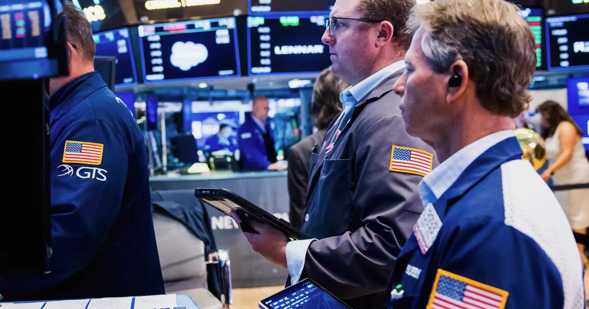 Bank Stocks Show Technical Improvement as Market Broadens Beyond Tech