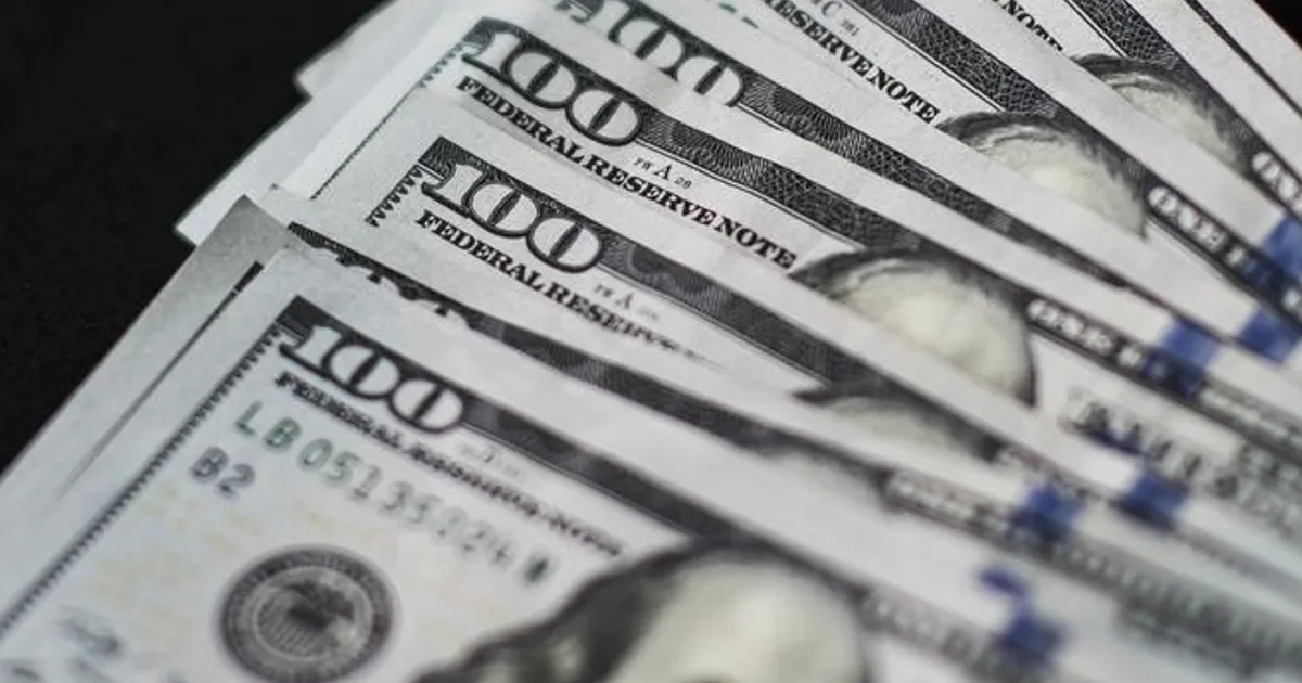 Oil Prices Rise but Investment Falls, IEA and BMI Forecast Show
