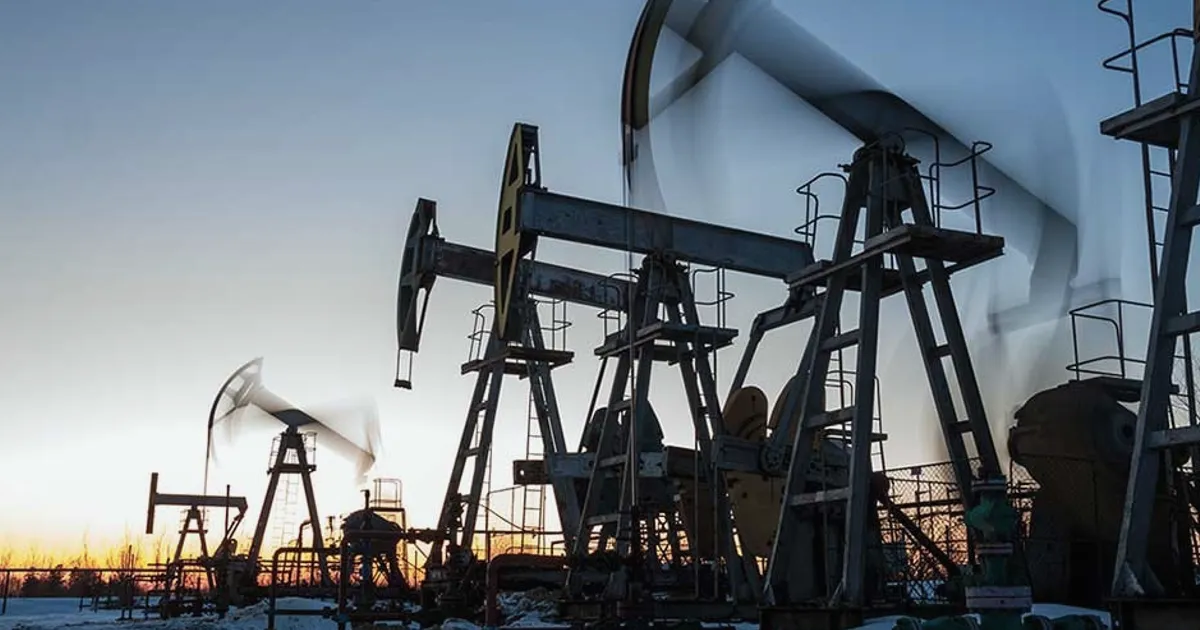 Estoques de petróleo bruto nos EUA caem 8,3 milhões de barris, diz EIA