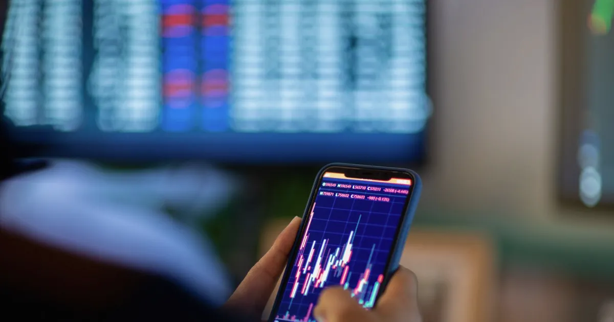 Standard Chartered analyst says 'crypto spring' has arrived as bitcoin signals turn bullish