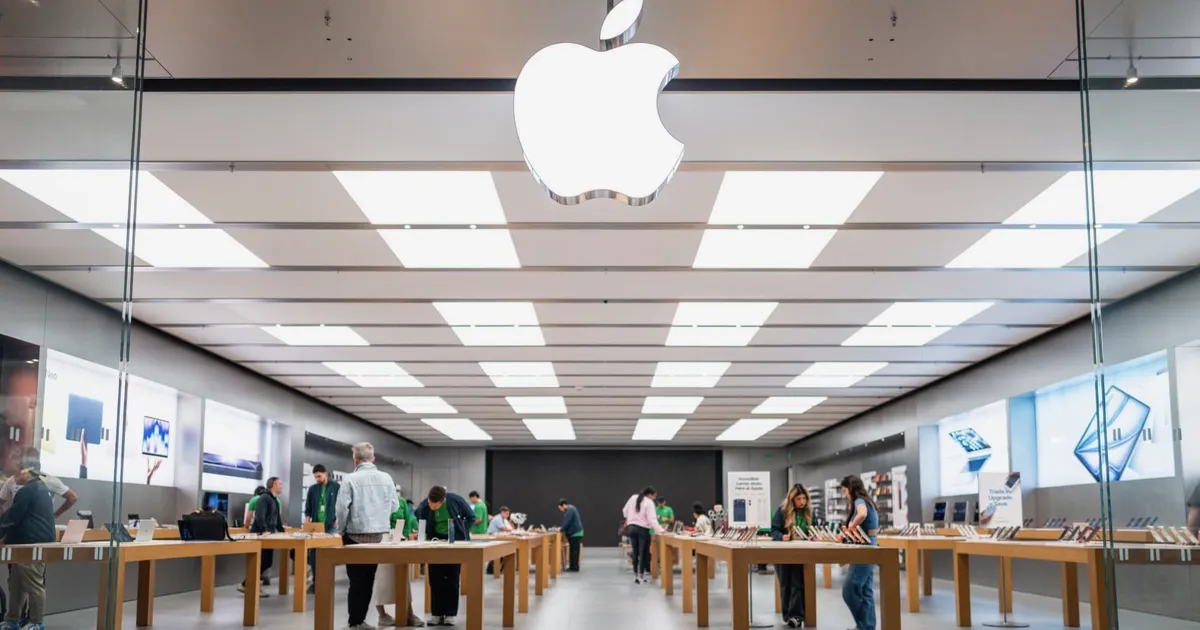 Evercore estime que la dynamique d'Apple se poursuivra malgré la pénurie de puces