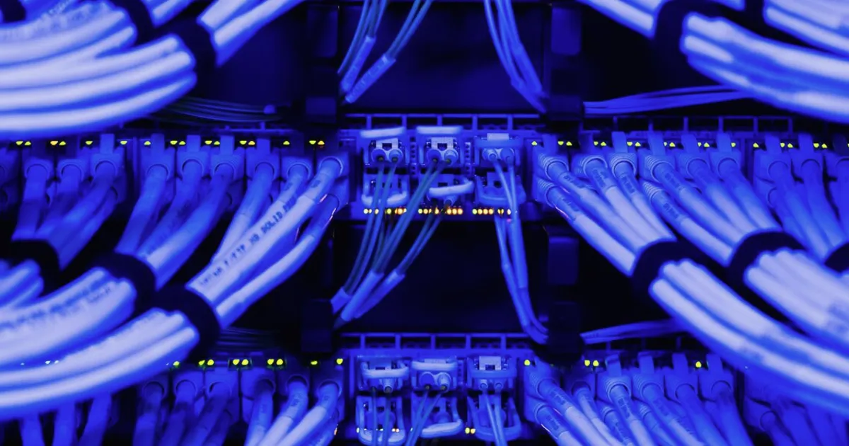Brookfield Leads Bidding for Drahi’s XpFibre Stake