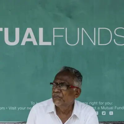 Inversores de fondos de acciones de India se vuelven cautelosos ante crecientes riesgos de guerra