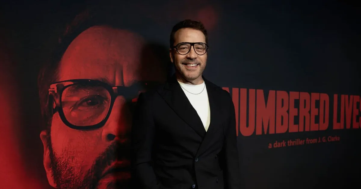 Jeremy Piven sells LA home for reduced $6.9 million after year-long sale process