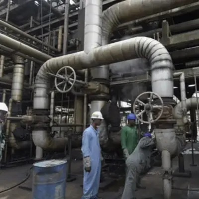 Nigeria Turns to Chinese Firms After $25B Refinery Overhaul Failures