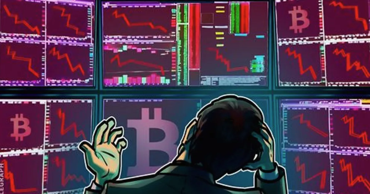 Strategy's leveraged Bitcoin model faces first stress test, Grayscale warns