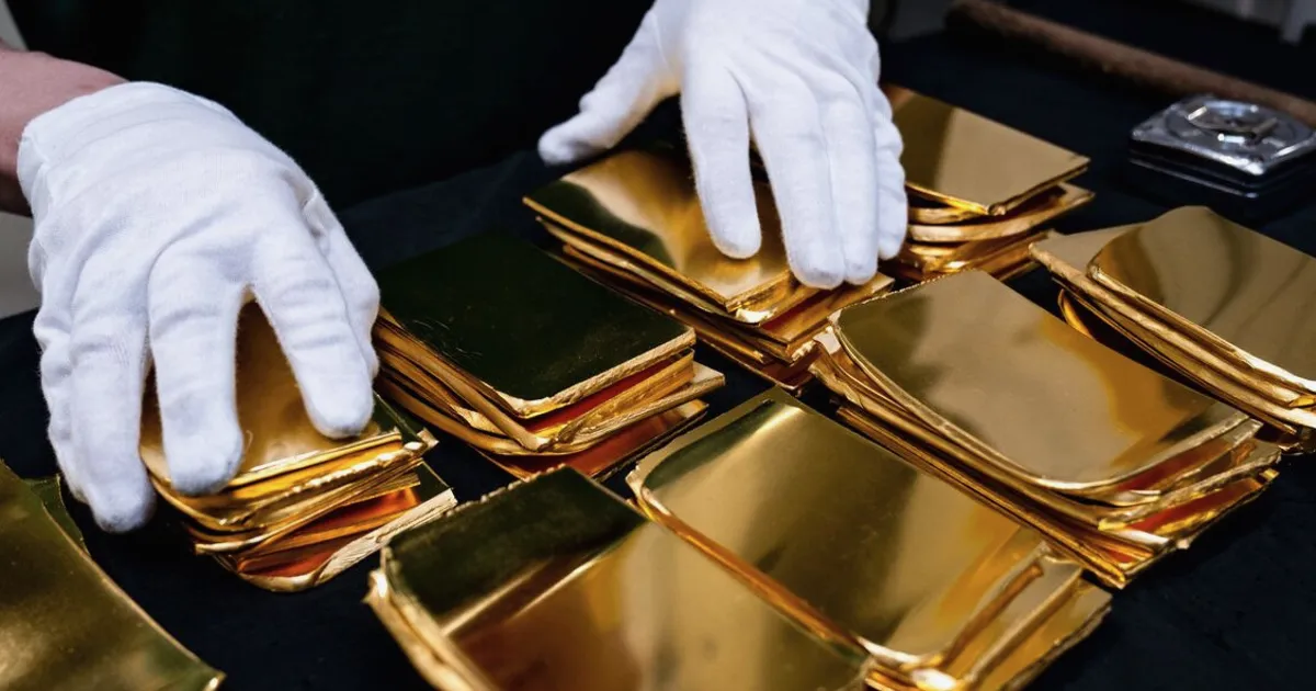 Gold Steady as Traders Track Hormuz Stalemate, Inflation Risks