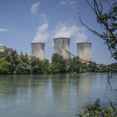 French Power Prices Surge on Nuclear Concerns Amid Heatwave