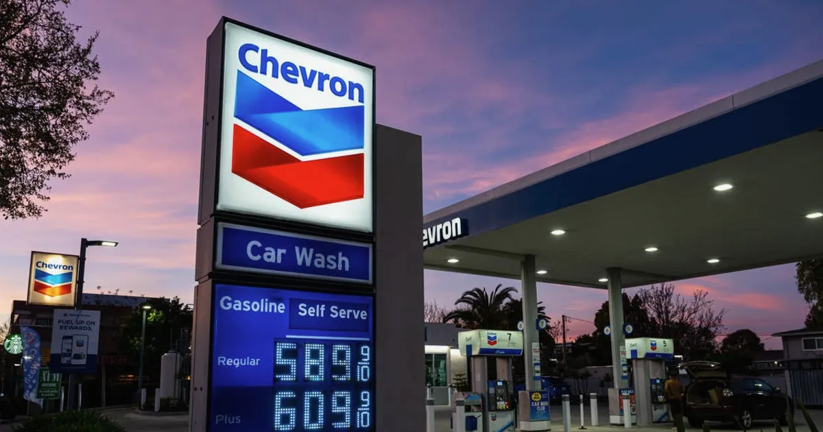 Les dirigeants pétroliers avertissent que les prix de l'essence aux États-Unis pourraient grimper d'ici mi-juin