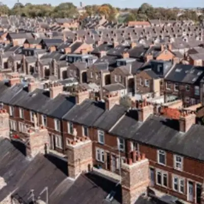 UK House Prices Edge Higher in June After Recent Moderation
