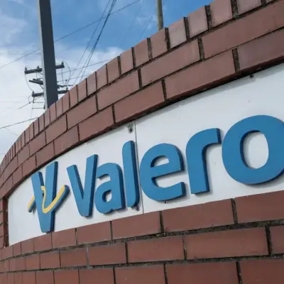 Top Wall Street analysts pick 3 dividend stocks for steady income