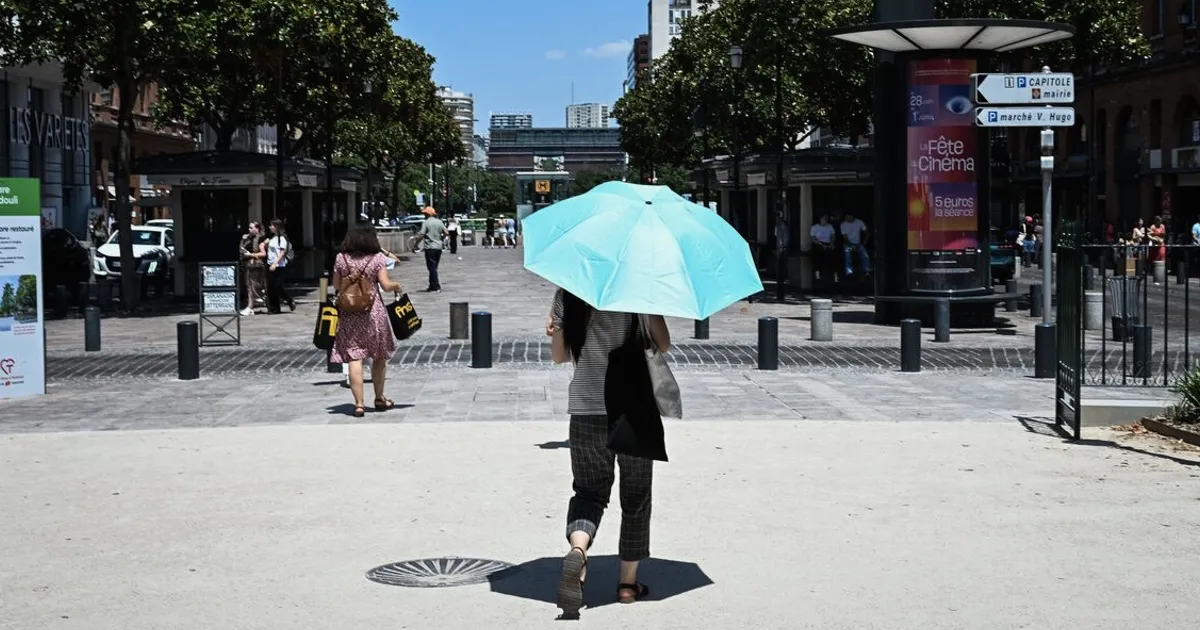 Europe Heat Wave Tests Power Grids, Boosts Energy Stocks