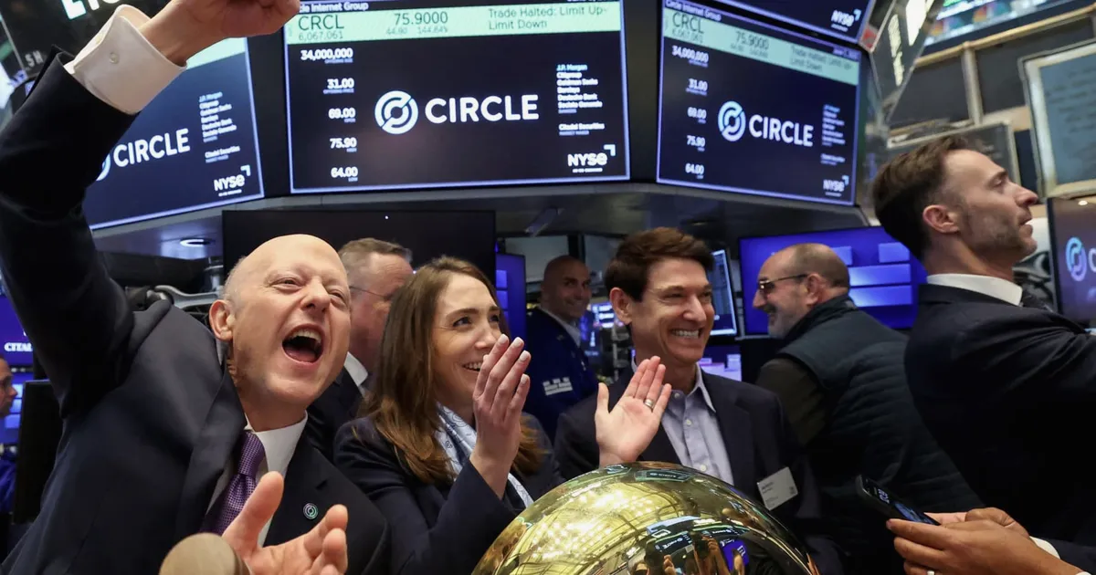 Circle ra mắt token ARC, nhà phân tích nâng giá mục tiêu cổ phiếu stablecoin