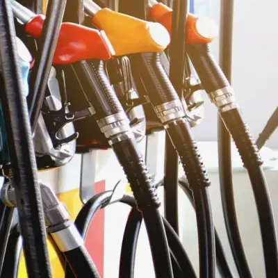 India Fuel Consumption Falls 3.7% in June Despite Record Crude Imports