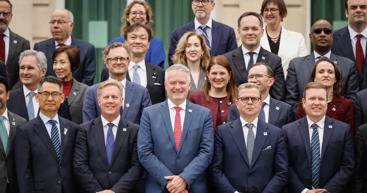OECD Lowers 2027 Growth Forecasts, Warns of Inflation Risks