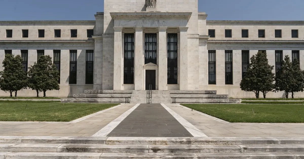 US Bond Futures Surge Spurs Bets on July Fed Rate Hike
