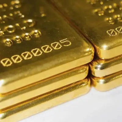 Gold Falls as Fed's Waller Flags Rate Hike as Next Move