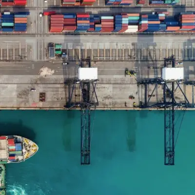 China Proposes Nuclear-Powered Floating Hub for Zero-Emission Shipping