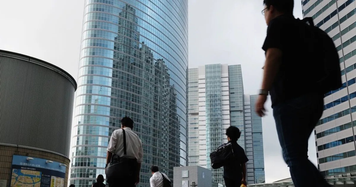 Negociaciones salariales en Japón logran tercer año de alzas superiores al 5%, BOJ mantiene rumbo de subidas