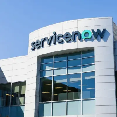 Cổ phiếu ServiceNow, Salesforce dẫn đầu đà tăng ngành phần mềm khi mối đe dọa từ OpenAI giảm