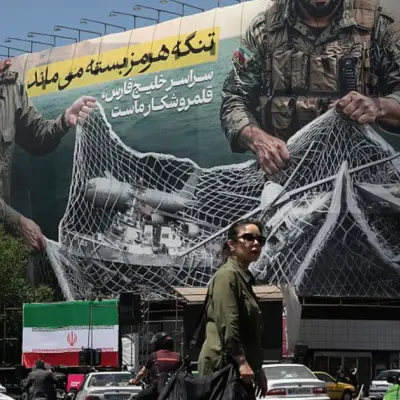 EE.UU. espera respuesta de Irán mientras Aramco advierte que reapertura de Hormuz no es solución rápida