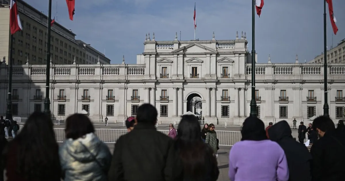 Chile Pension Rule Changes Split Analysts on Market Impact
