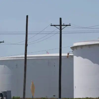 US Natural Gas Rises on Hot Forecasts as July Contract Expires