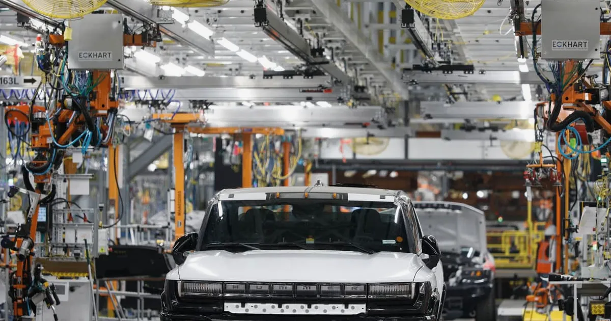 GM bets big on sodium-ion batteries, following Ford's energy pivot