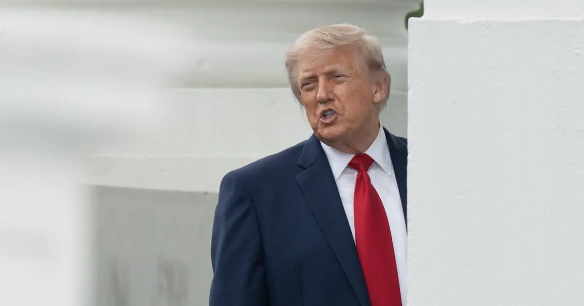 Thiếu biến động loại bỏ áp lực đạt thỏa thuận Hormuz của Trump